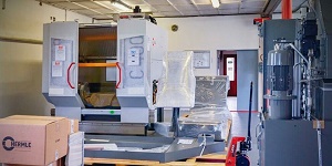 Instalace nového CNC stroje Hermle C400